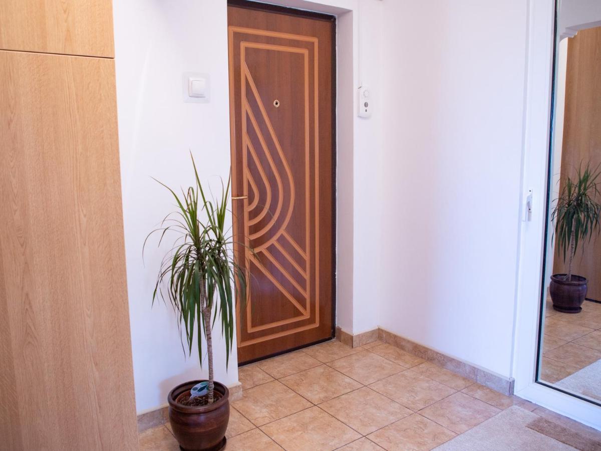 Marin Apartment Constanţa Exterior foto